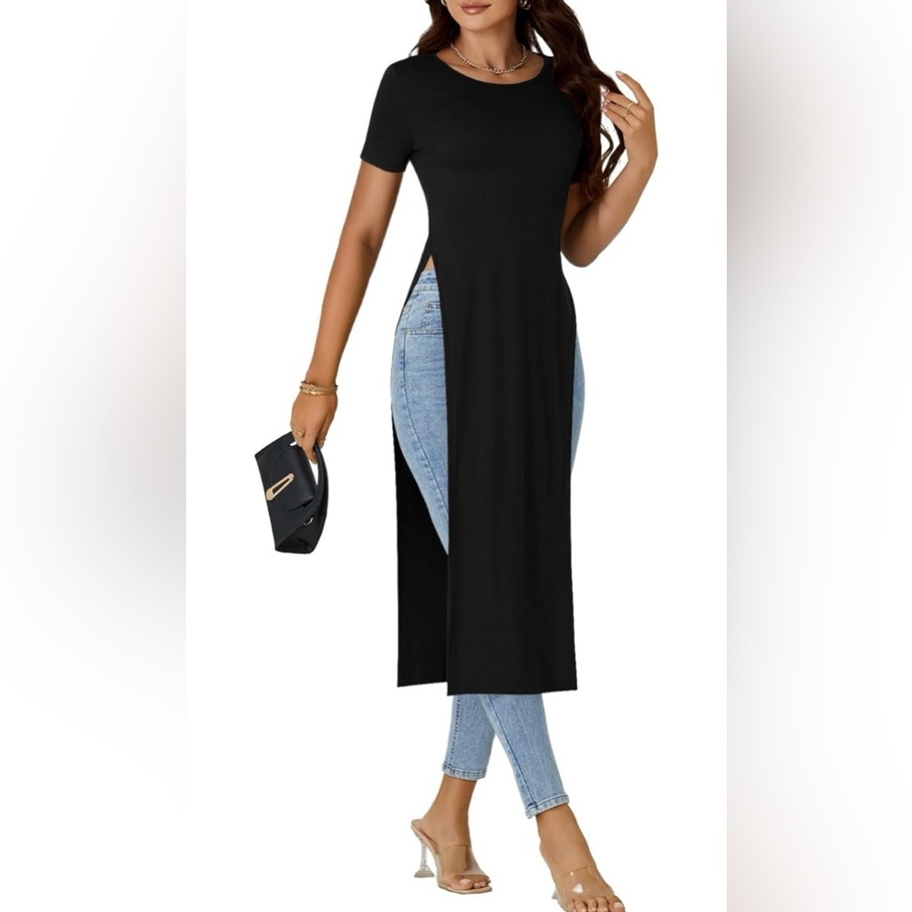 Black Long Tunic with Side-slits and short sleeves. Size Large. NWOT Never worn.